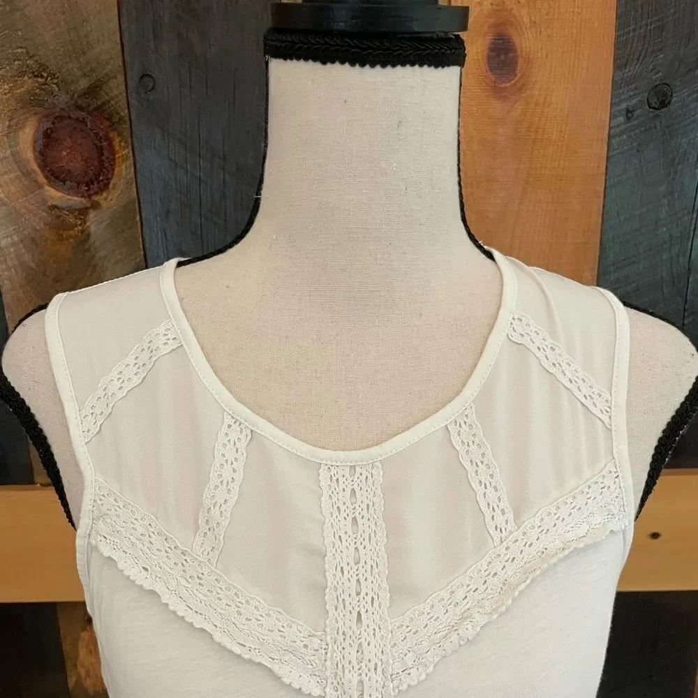 J Crew sleeveless off white top with lace trim